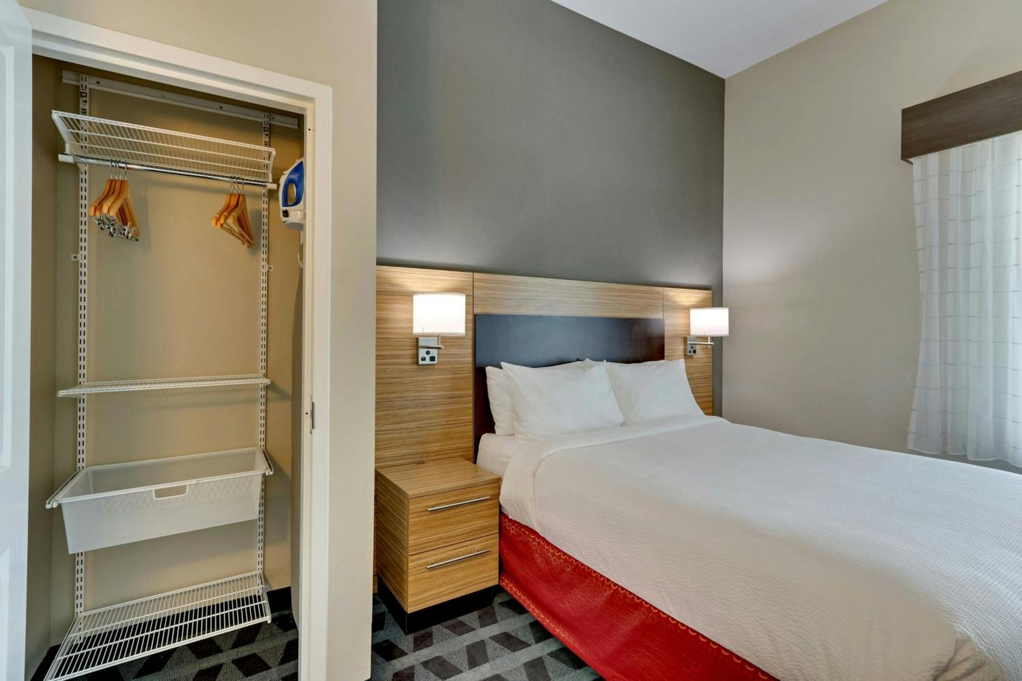 Towneplace Suites By Marriott Houston Northwest Beltway 8 Экстерьер фото